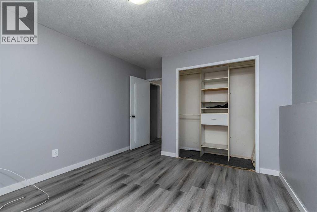 2718 57A Avenue - Image 18
