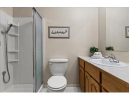 9951 Hillcrest Drive, Little Mountain, Chilliwack, BC V2P7P4 Photo 32