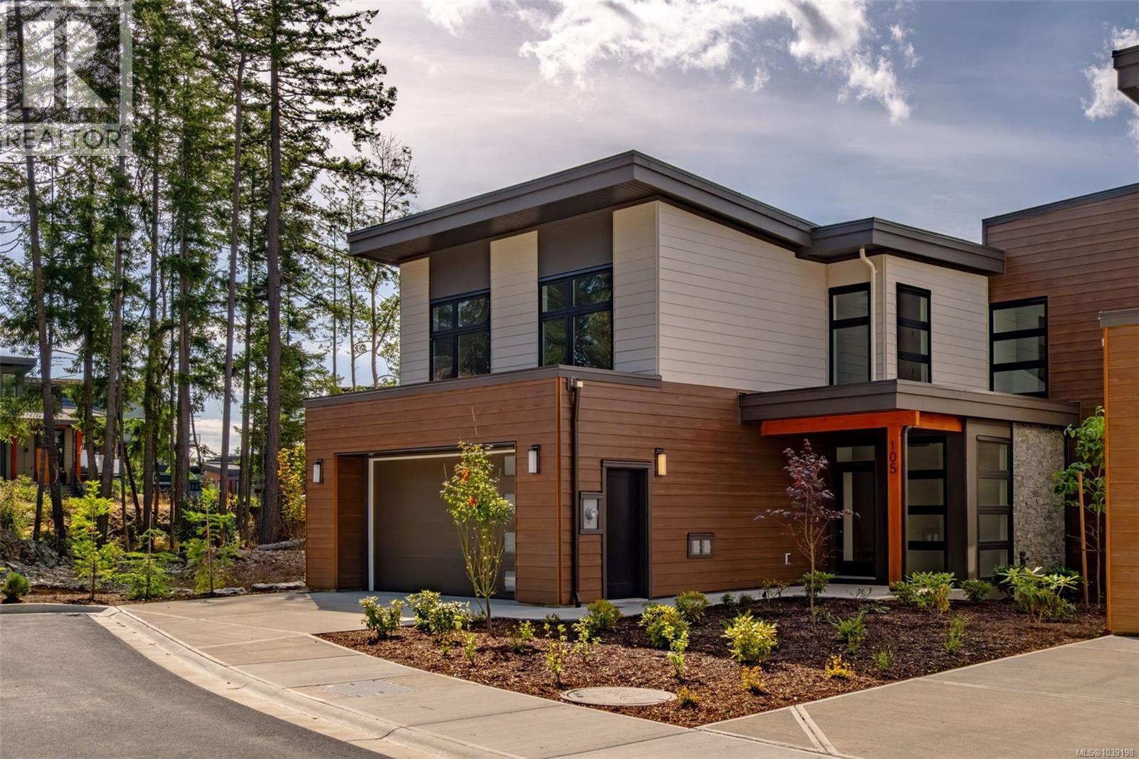 #105 1220 Manzanita Pl - 2