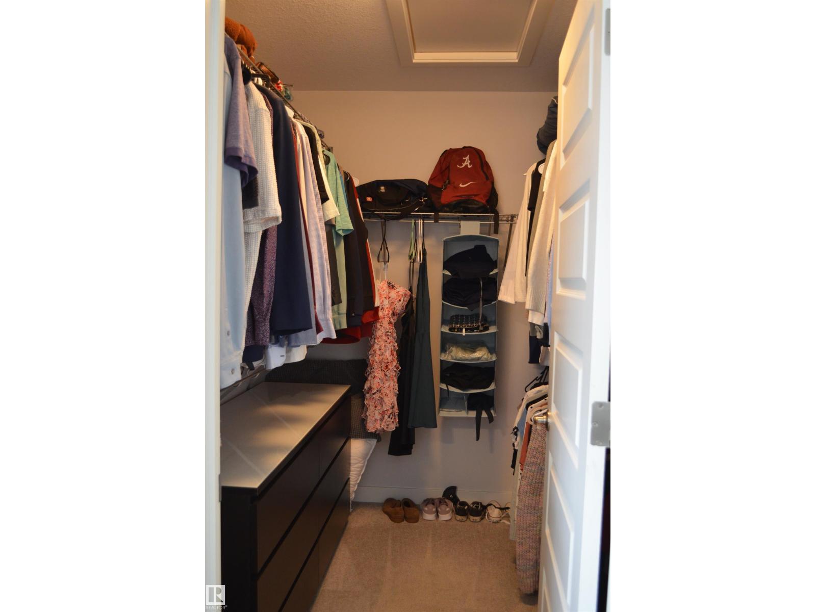 20745 99A AV NW - Image 22