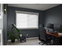 20745 99a Av Nw, Edmonton, AB T5T7G4 Photo 17