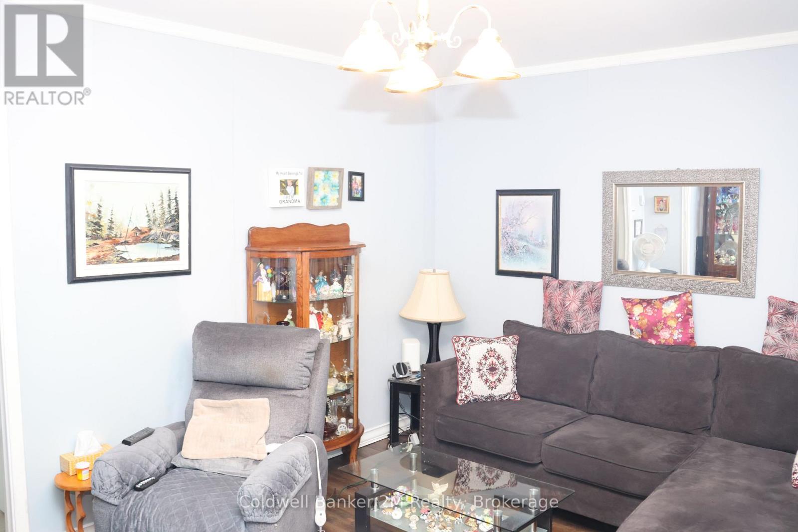 119 NASSAU STREET - 3