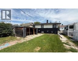 709 Centre Street, Hanna, AB T0J1P0 Photo 33