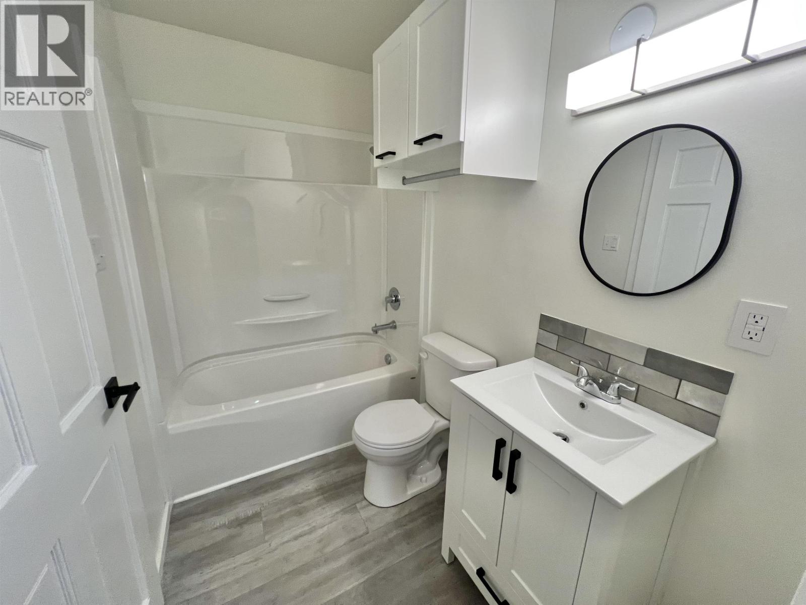 813 LOTBINIERE STREET - Image 3