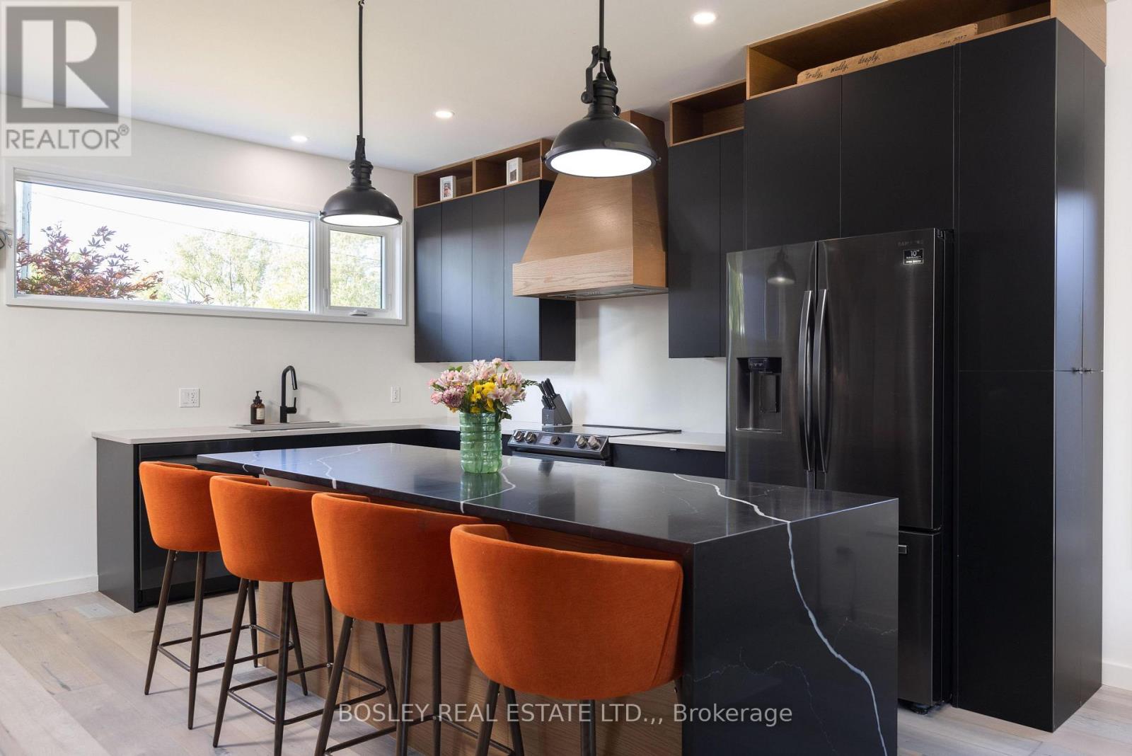 29 Rosedale photo 2