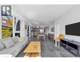 201 650 Evergreen Place, North Vancouver, BC V7N0A5 Photo 11