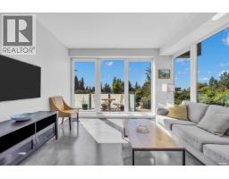 201 650 Evergreen Place, North Vancouver, BC V7N0A5 Photo 8