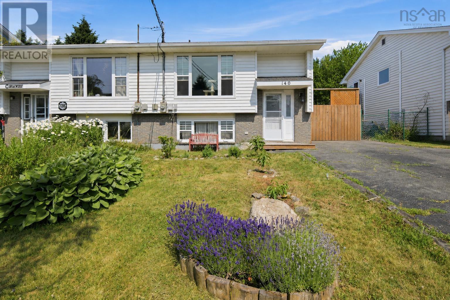 Property for sale at 140 Briarwood Drive