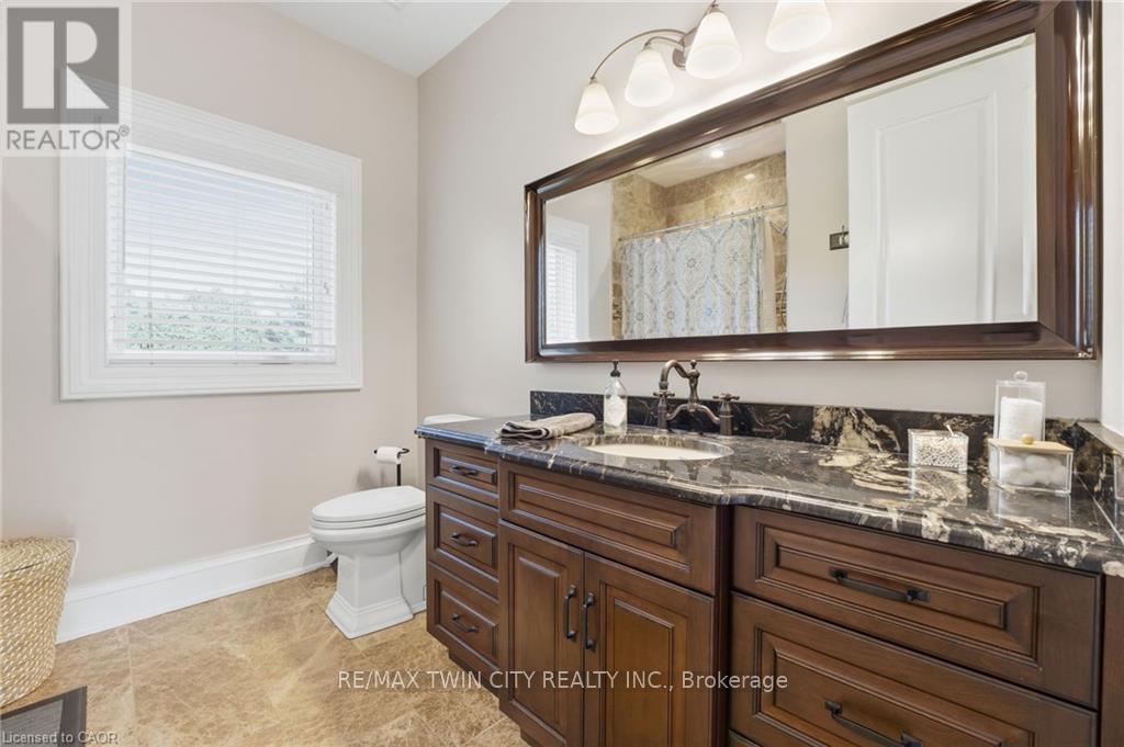 855 AVENUE ROAD - Image 30