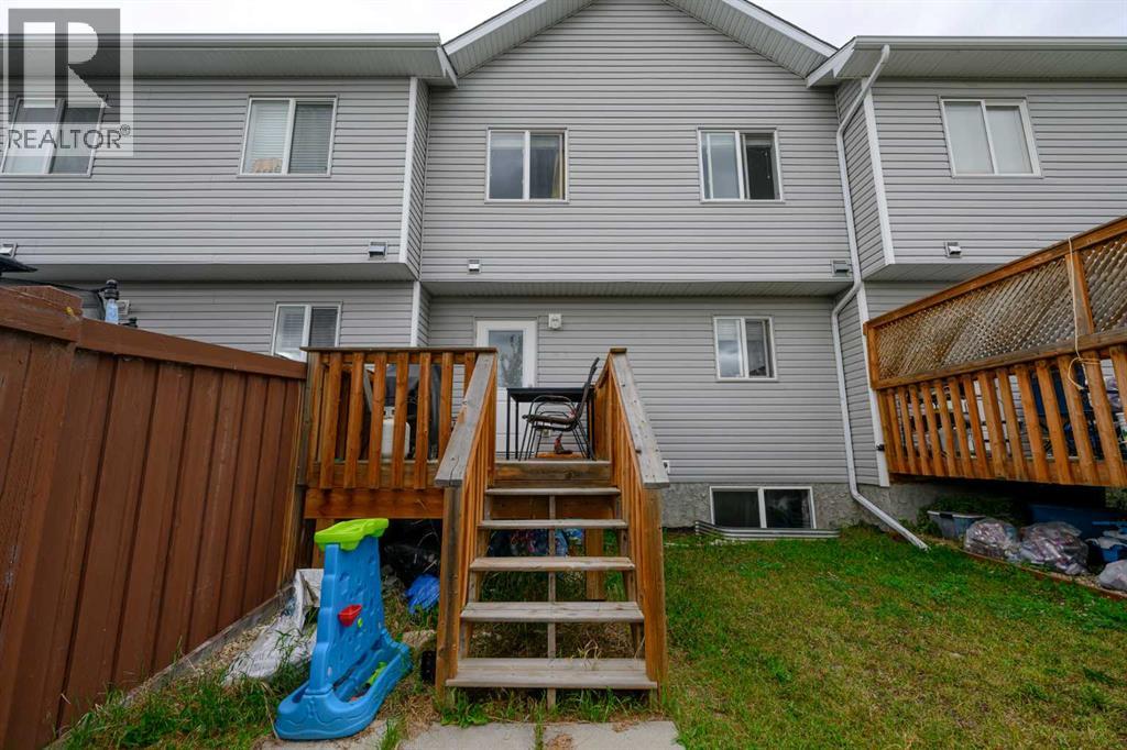 9507B 112 Avenue - 18