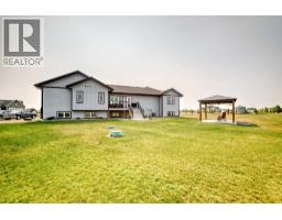 14 Countrylane Road, Rural Taber, M D  Of, AB T1G2C7 Photo 39