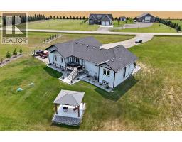 14 Countrylane Road, Rural Taber, M D  Of, AB T1G2C7 Photo 45