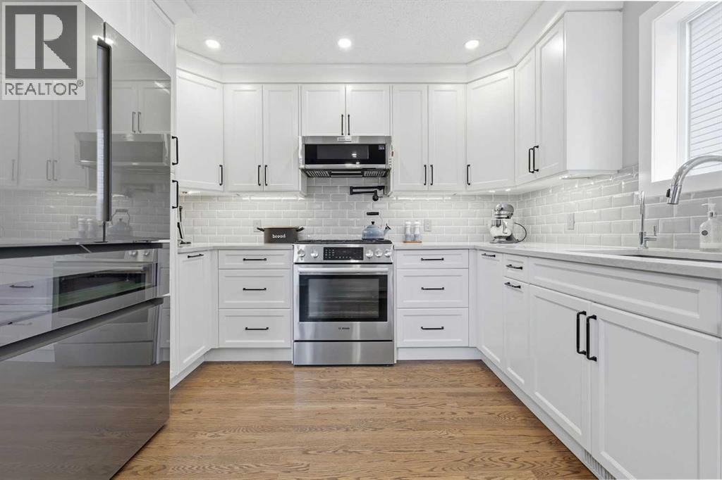 76 Douglas Park Boulevard SE - 18