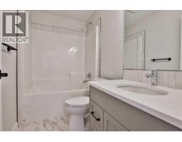 877 Devonia Circle W - photo 19