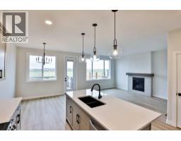 877 Devonia Circle W - photo 8
