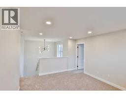 877 Devonia Circle W - photo 14
