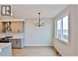 877 Devonia Circle W - photo 11