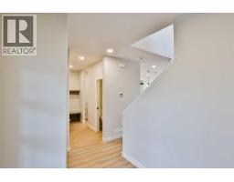 877 Devonia Circle W - photo 2