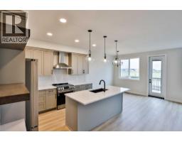 877 Devonia Circle W - photo 6