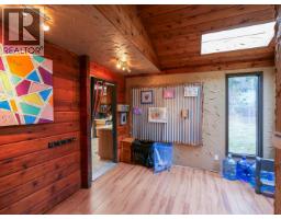 Bedroom 2 - 1344 Lakeview Drive, Quesnel, BC V2J4K4 Photo 6