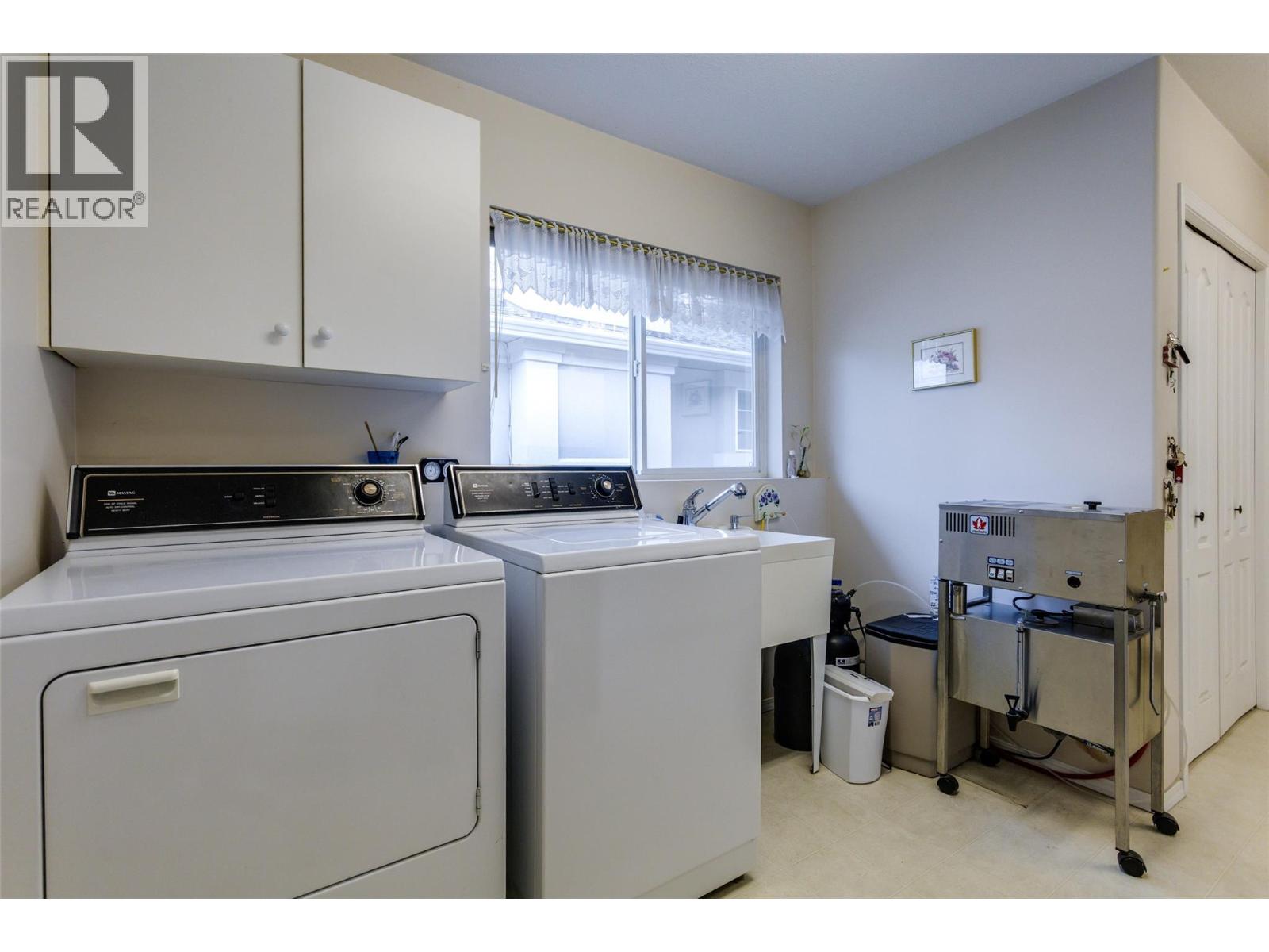 3788 Bird Place Unit# 114, Kelowna