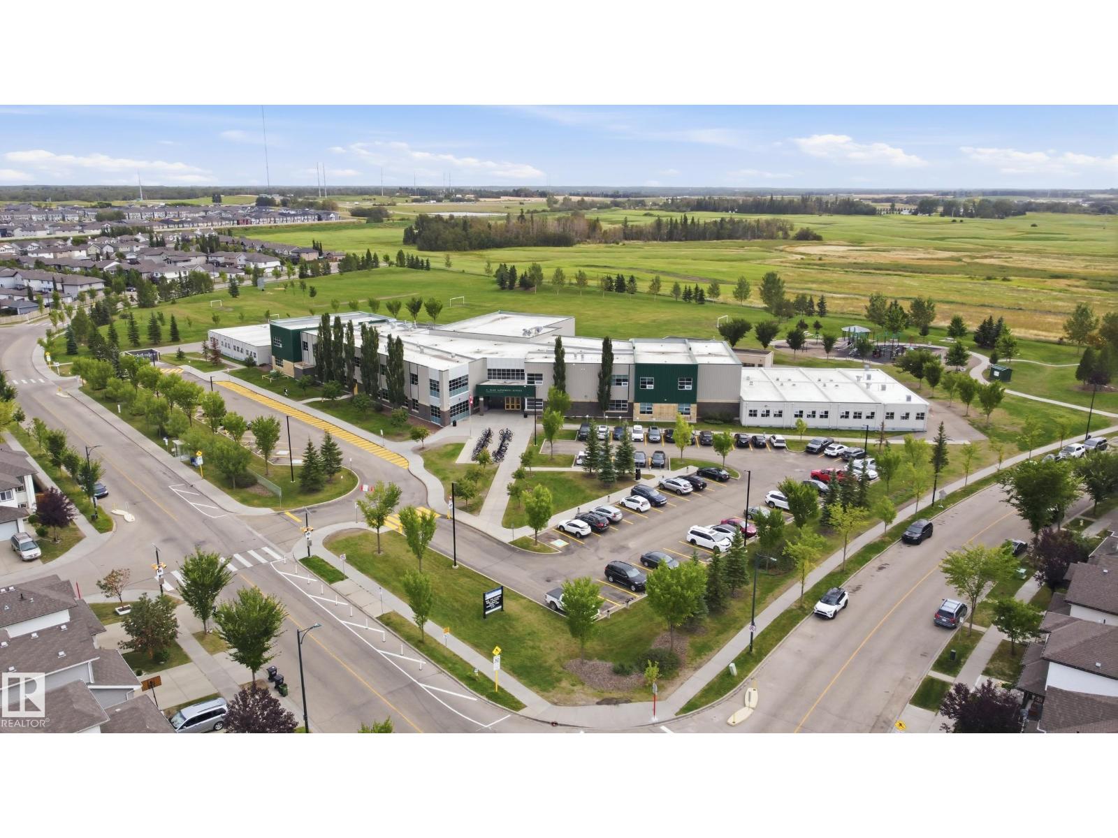 1564 36 AV NW - 16