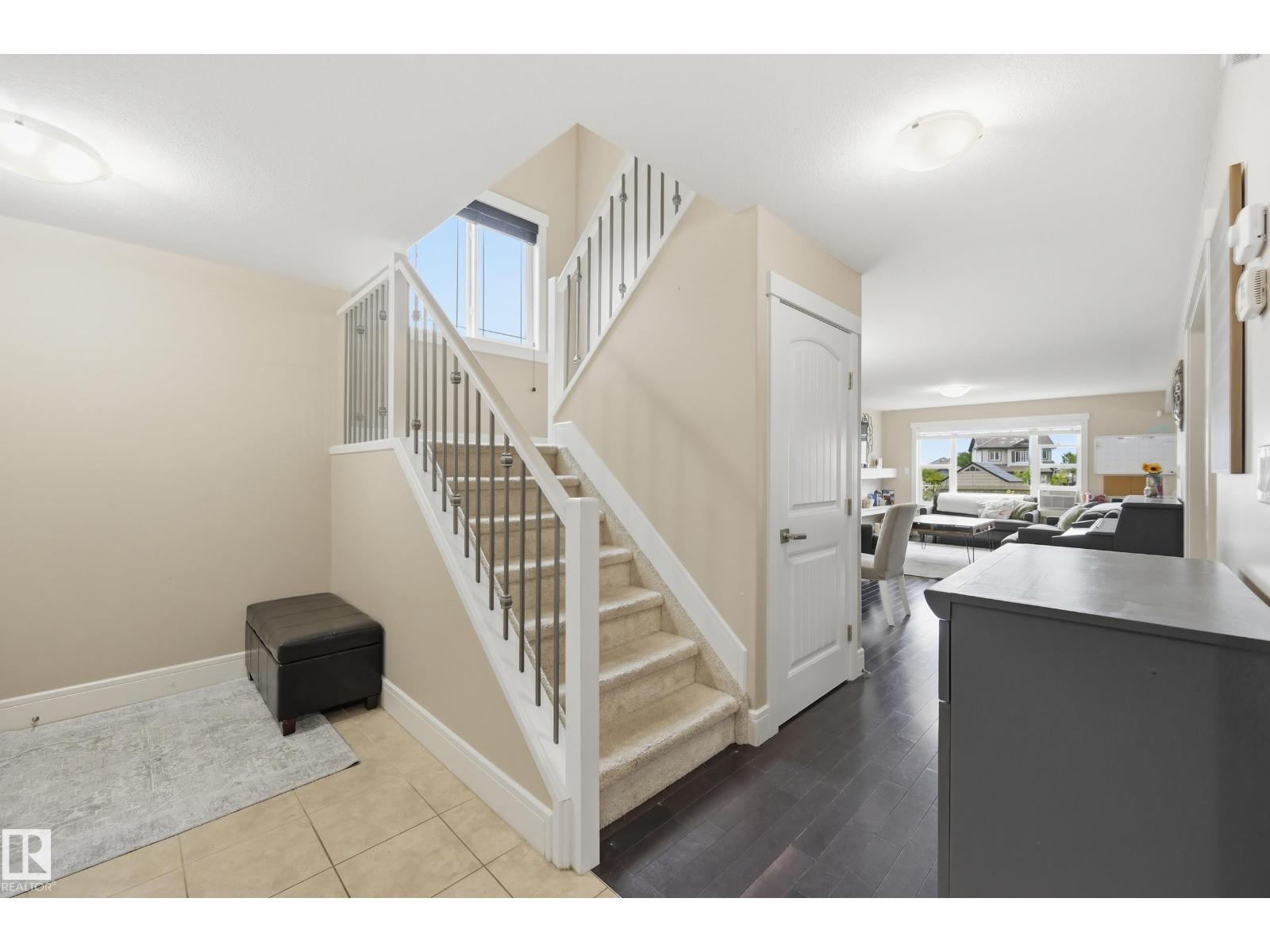 1564 36 AV NW - 20