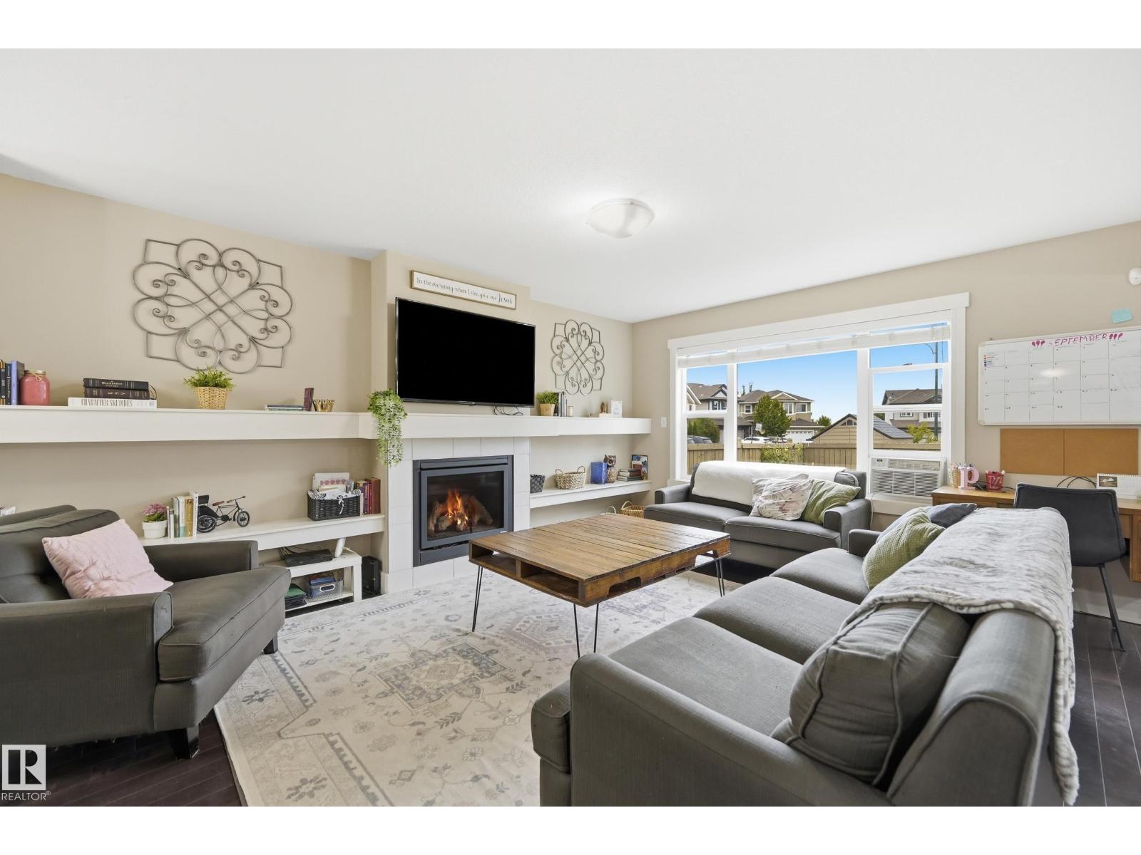1564 36 AV NW - 24