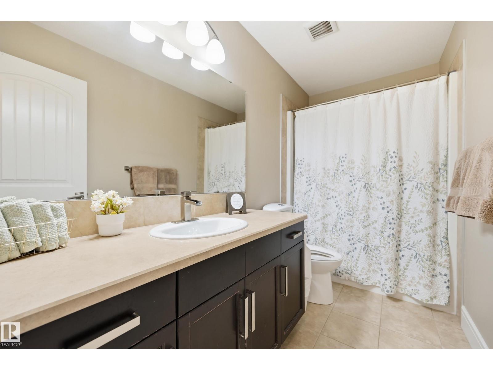 1564 36 AV NW - 43