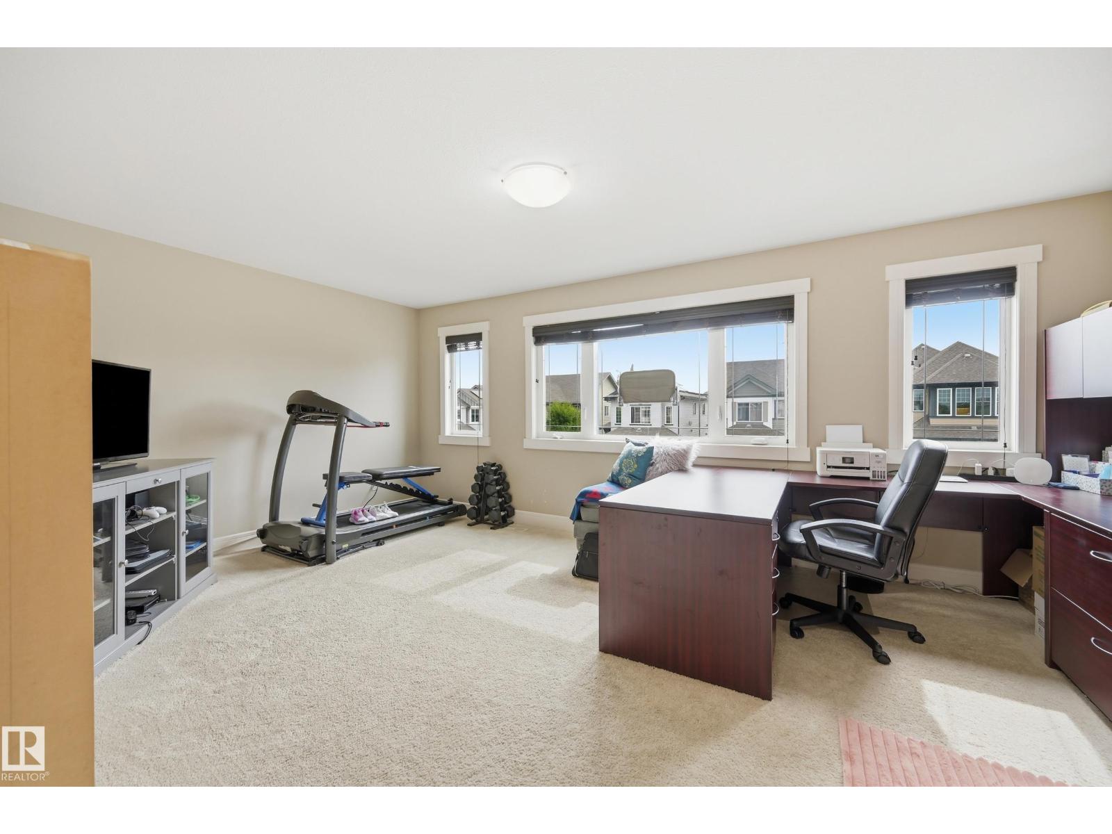 1564 36 AV NW - 47