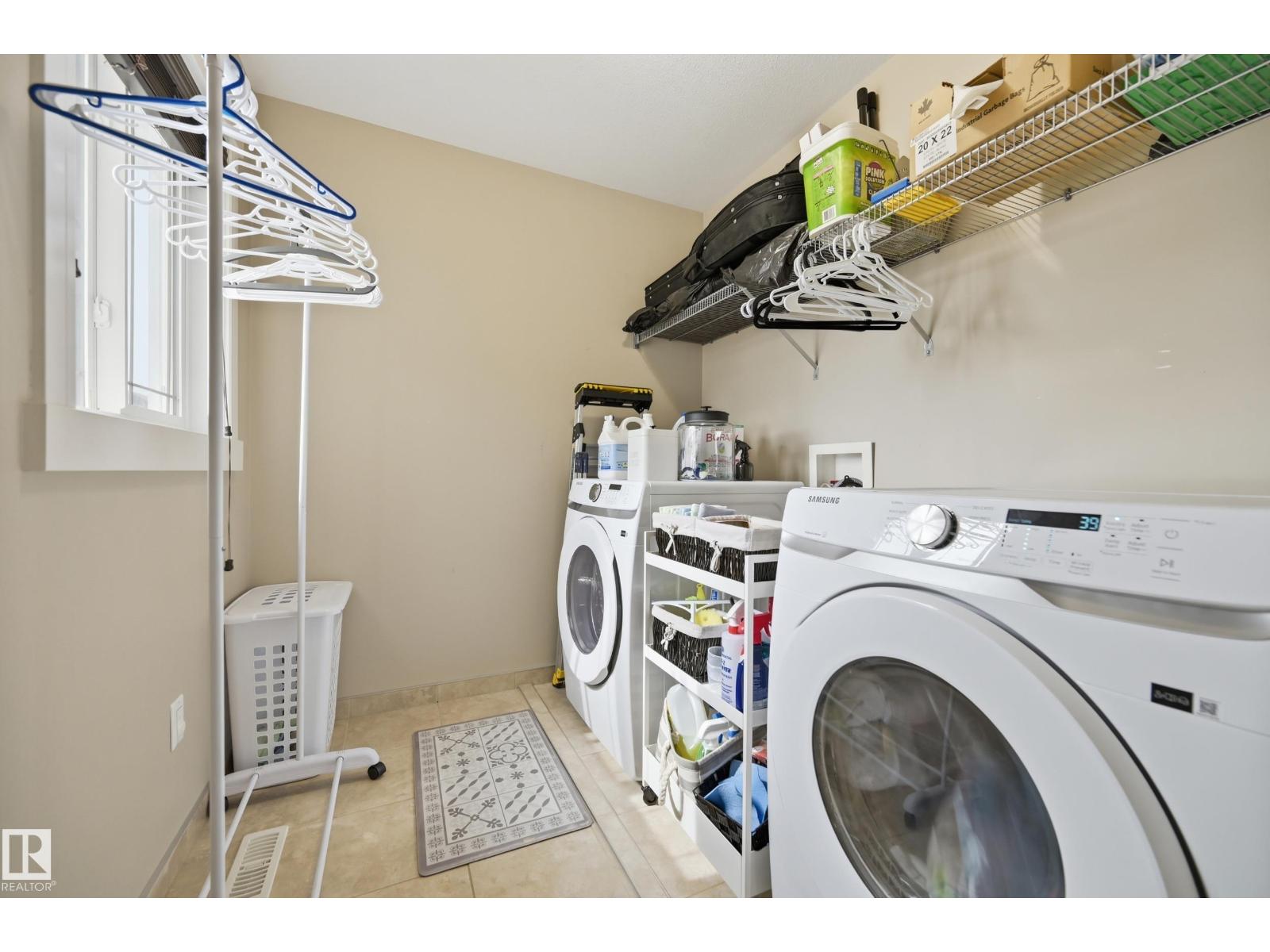 1564 36 AV NW - 46