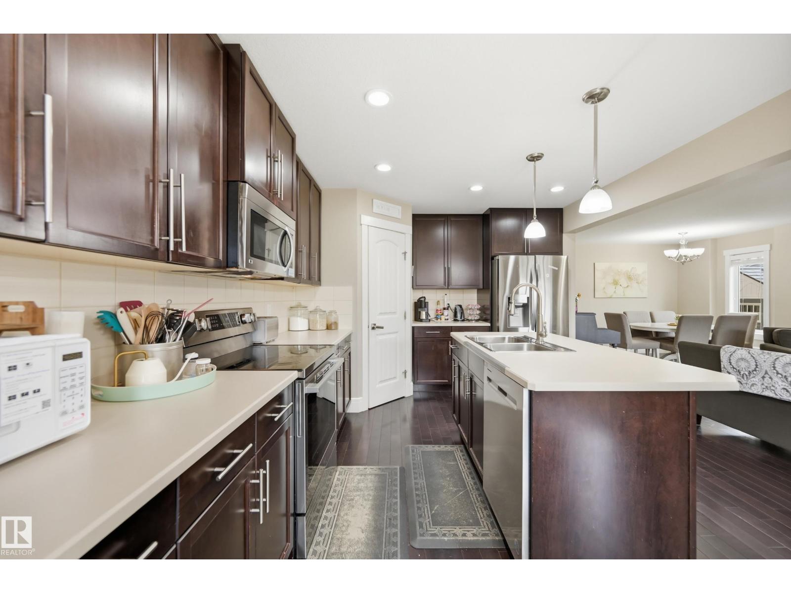 1564 36 AV NW - 27