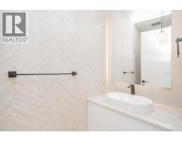 2621 Mcbain Avenue, Vancouver, BC V6L2C7 Photo 15