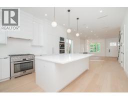 2621 Mcbain Avenue, Vancouver, BC V6L2C7 Photo 8