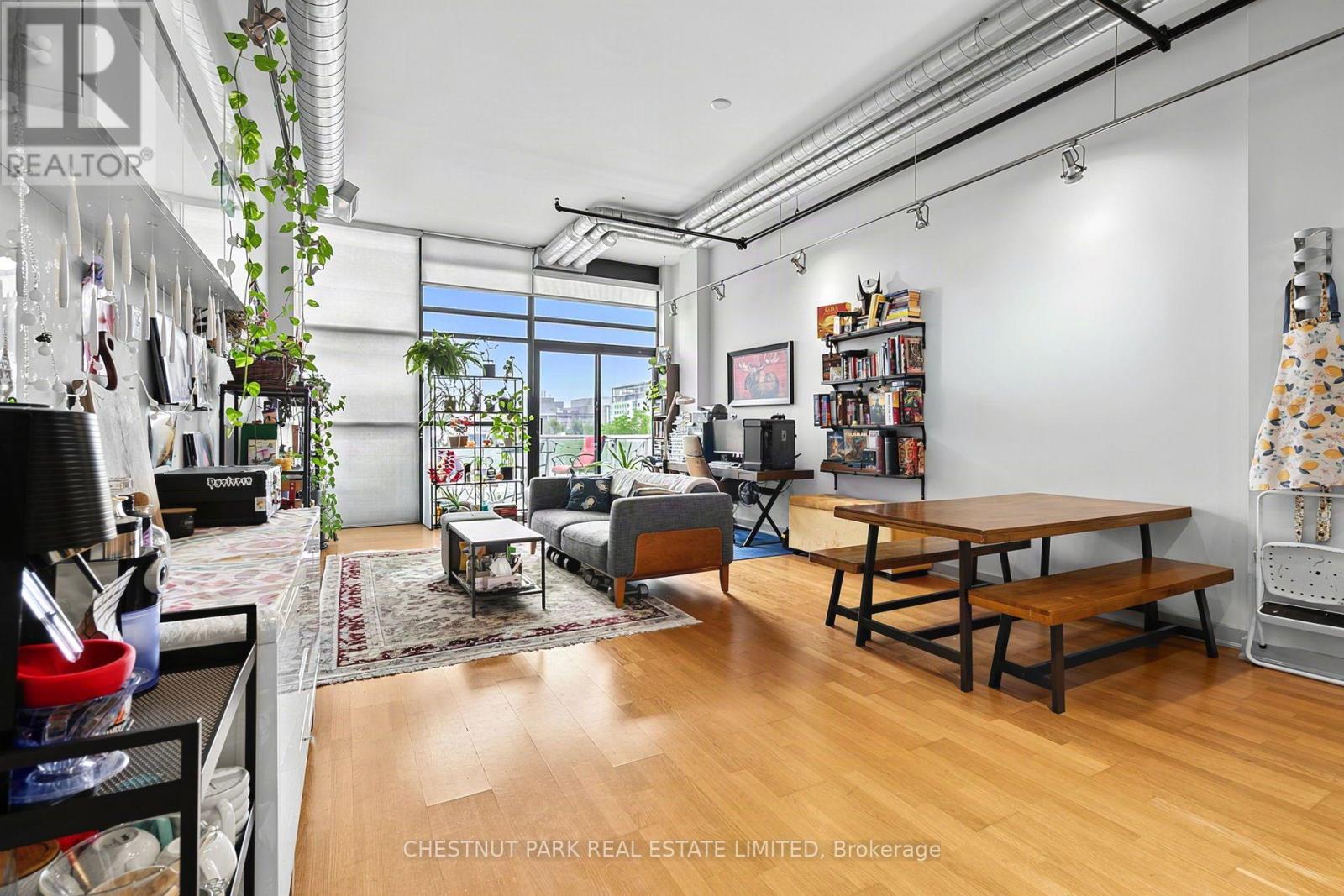 #401 43 HANNA AVENUE - 5