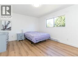 484 Goldstream Ave, Langford, BC V9B2W5 Photo 15