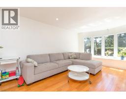 Ensuite - 484 Goldstream Ave, Langford, BC V9B2W5 Photo 6
