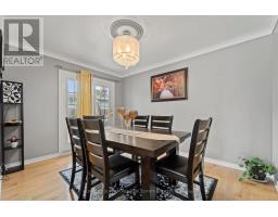 9925 Holly Crescent, Windsor, ON N8R1Y6 Photo 13