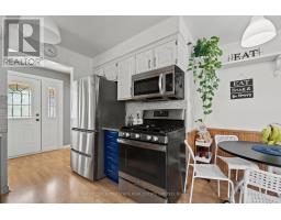 9925 Holly Crescent, Windsor, ON N8R1Y6 Photo 18