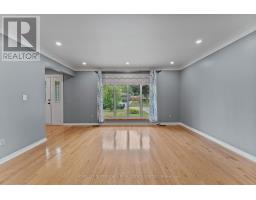 9925 Holly Crescent, Windsor, ON N8R1Y6 Photo 46