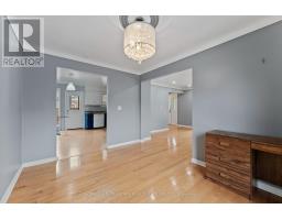 9925 Holly Crescent, Windsor, ON N8R1Y6 Photo 49