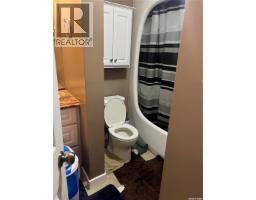 250 Home Street W, Moose Jaw, SK S6H7H8 Photo 47