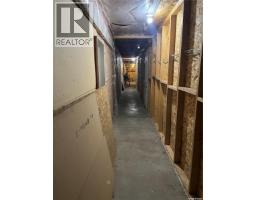 250 Home Street W, Moose Jaw, SK S6H7H8 Photo 52