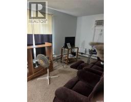 250 Home Street W, Moose Jaw, SK S6H7H8 Photo 44