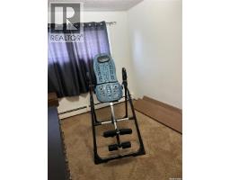 250 Home Street W, Moose Jaw, SK S6H7H8 Photo 7