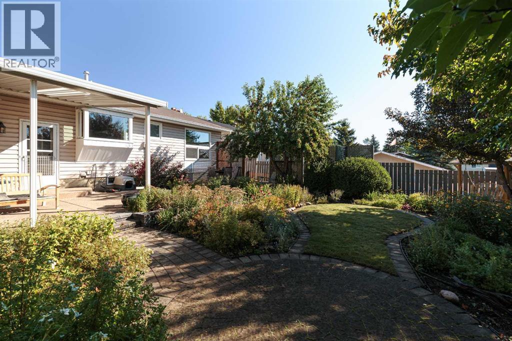 346 Rundleview Drive NE - 33
