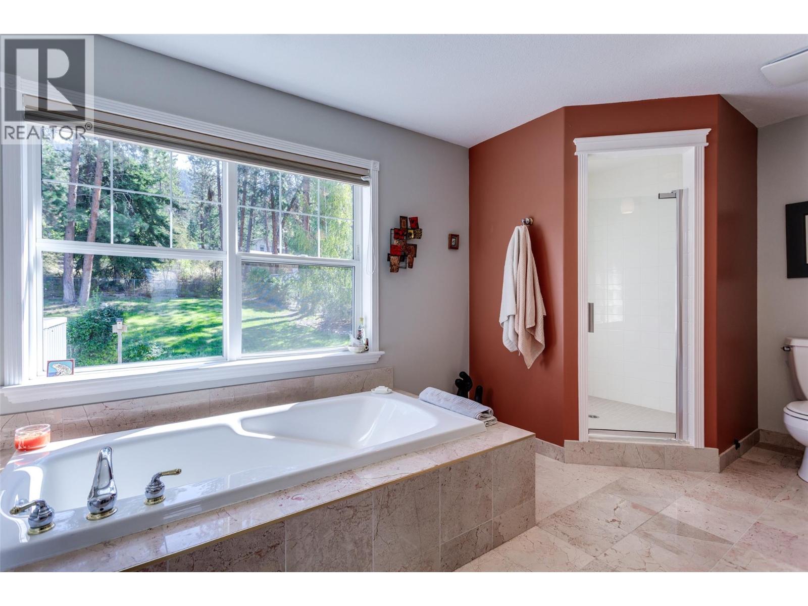 16709 CARRS LANDING Road, Lake Country