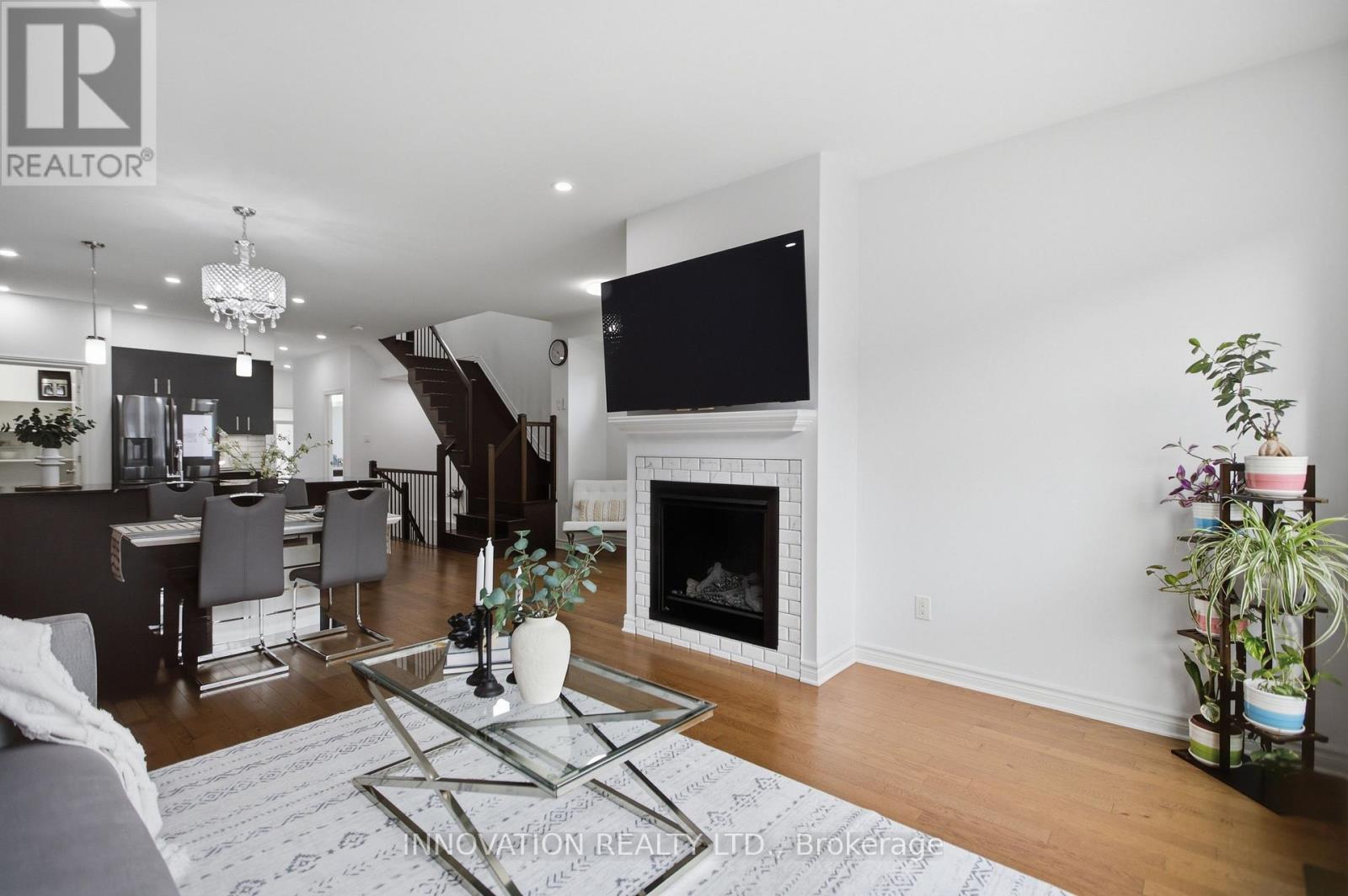 3 Bed, 3 Bath House for Sale in Ottawa – 39 HERMES AVENUE, Ottawa – MLS# X13763710 - Image 15