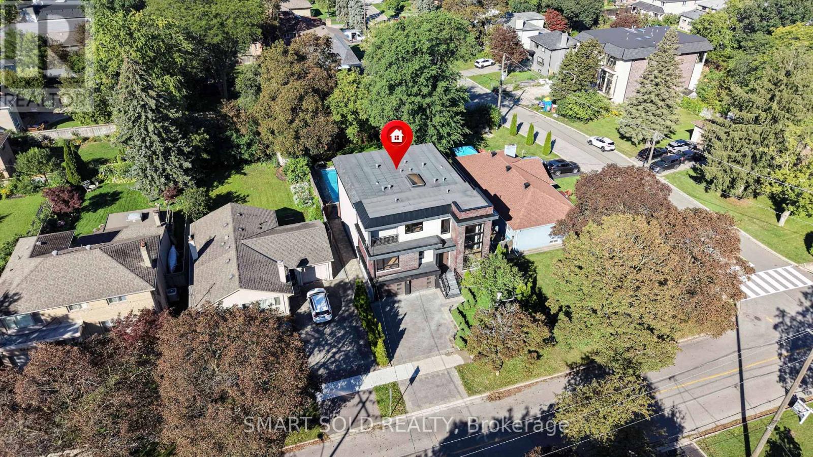 588 CONACHER DRIVE - 3