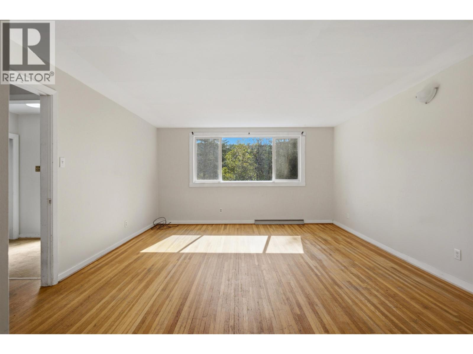 3265 FIRDALE DRIVE - 17